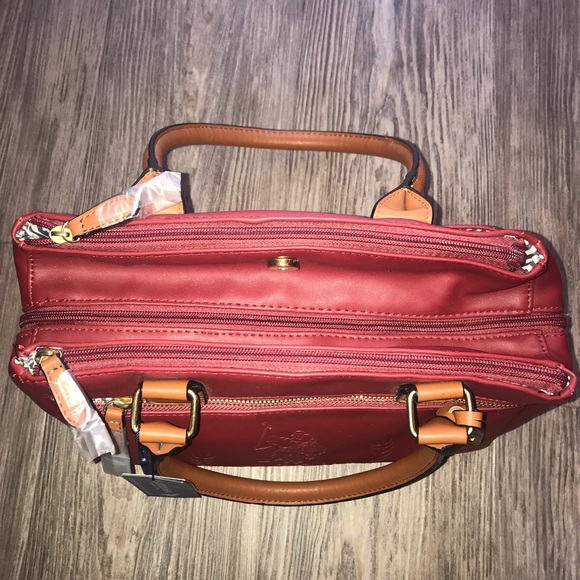New U.S. Polo ASSN Purse - Picture 6 of 7
